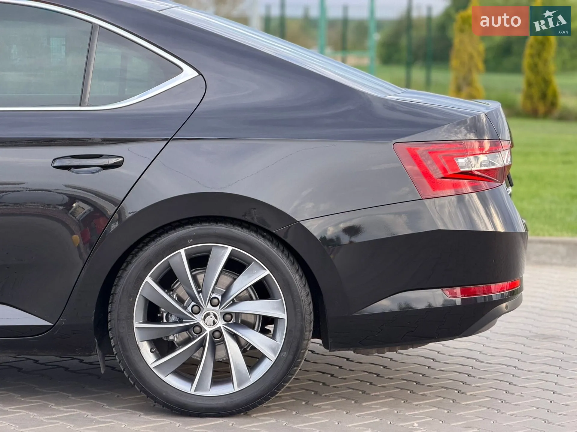 2017 Skoda Superb - мініатюра 51