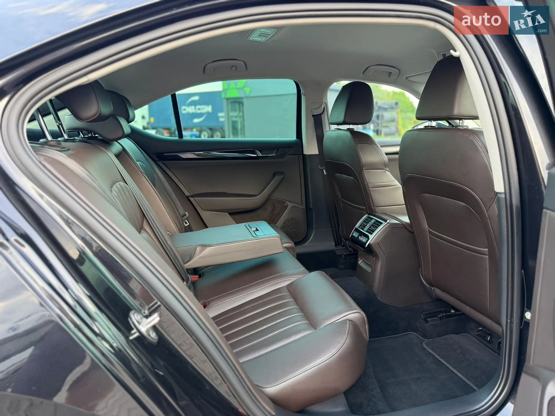 2017 Skoda Superb - мініатюра 129