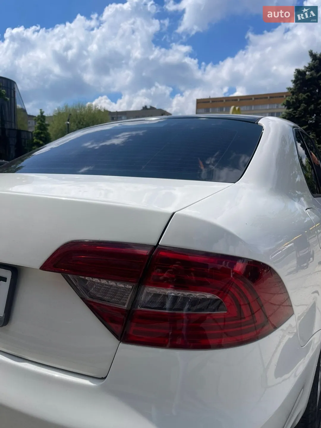 2014 Skoda Superb - мініатюра 14