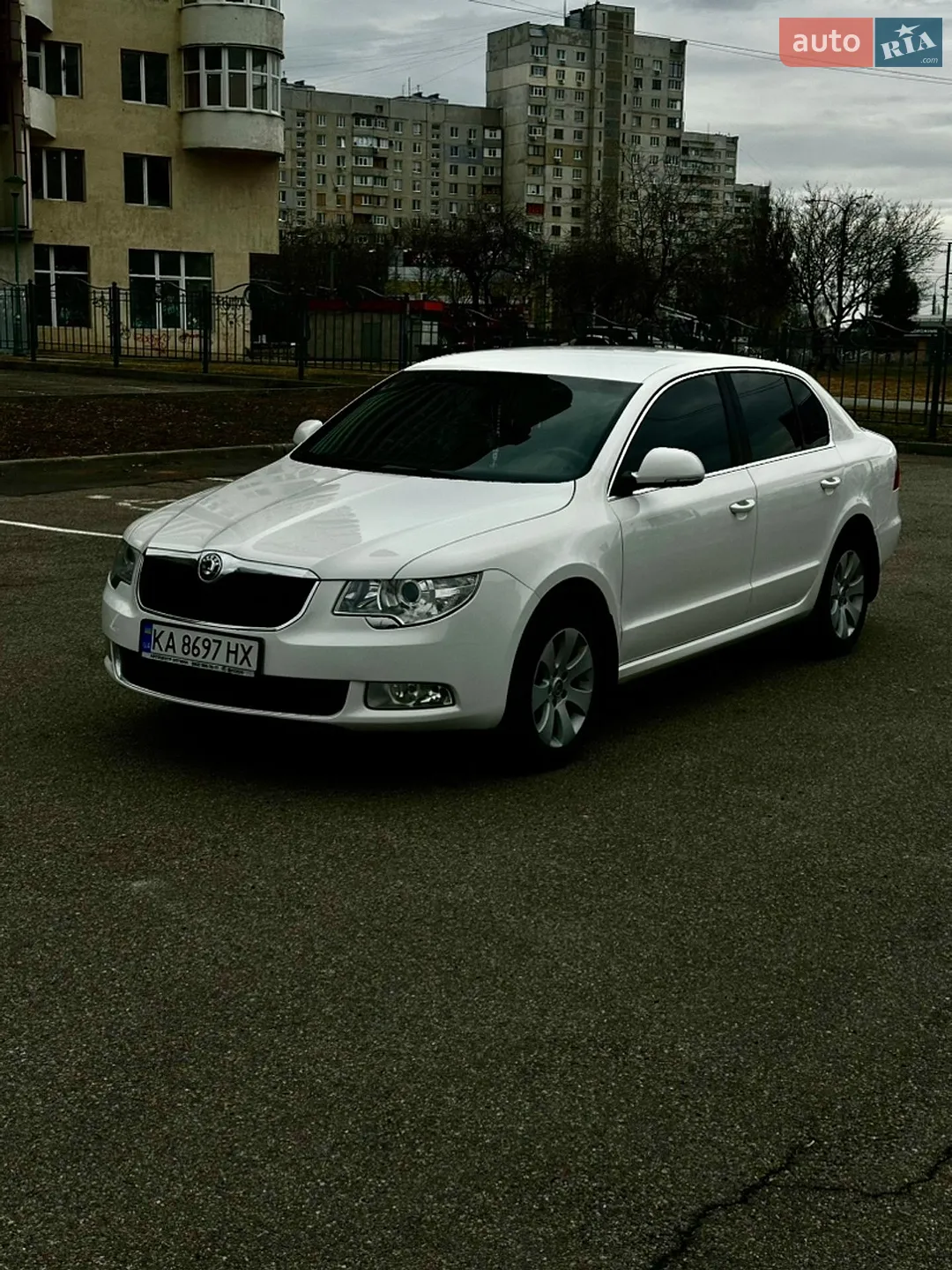 2013 Skoda Superb - мініатюра 2