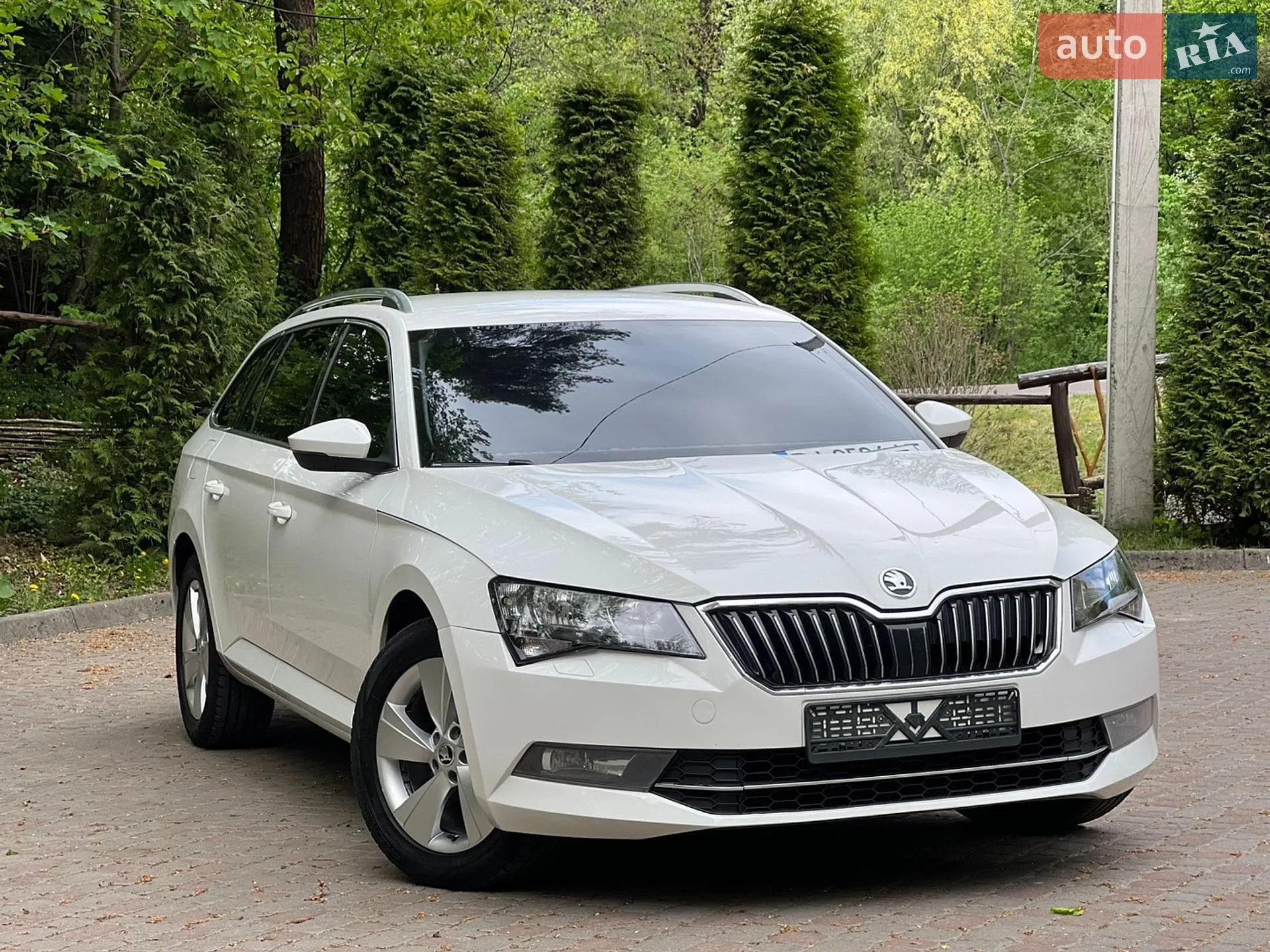 2017 Skoda Superb - мініатюра 44
