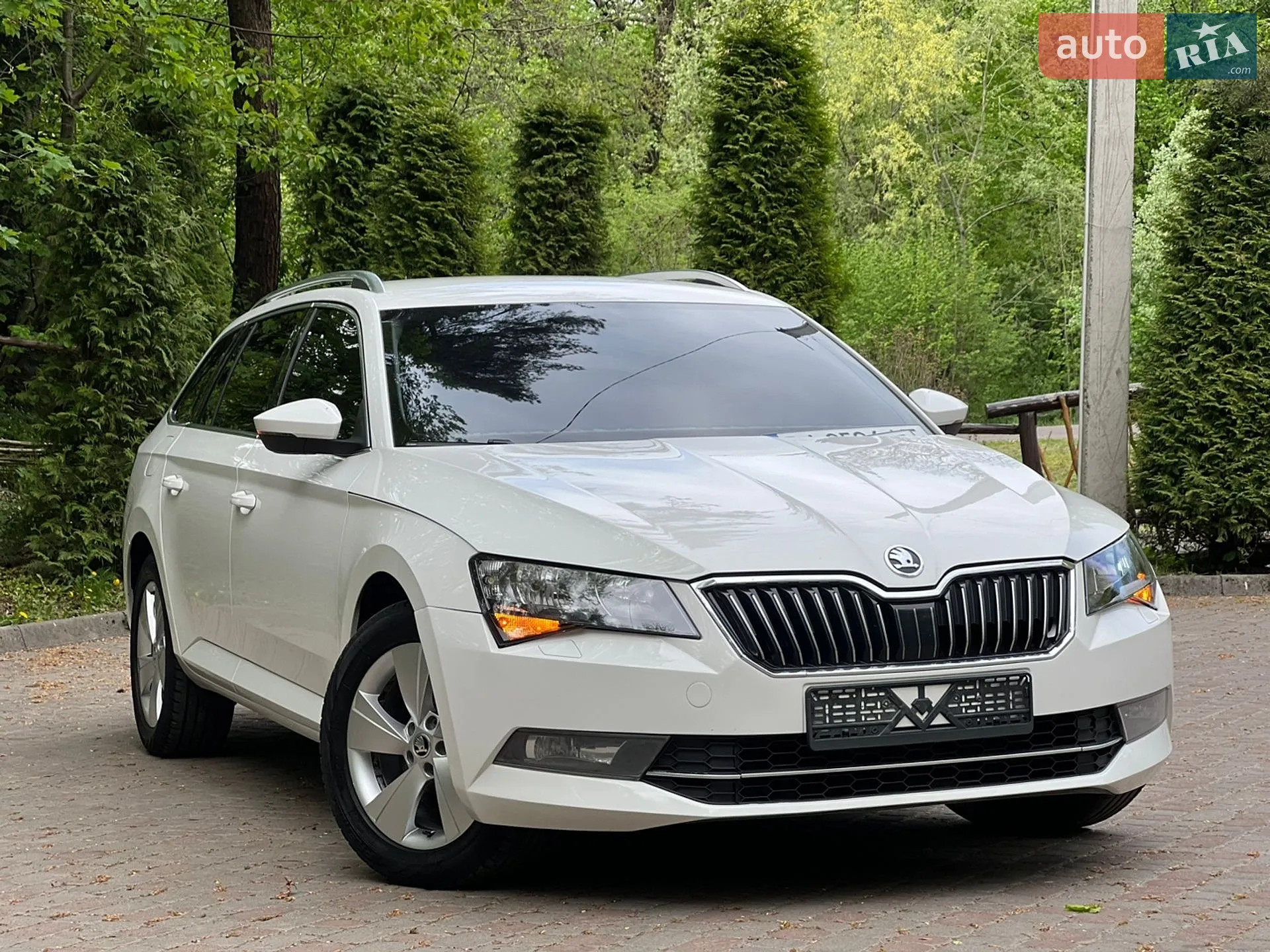 2017 Skoda Superb - мініатюра 46