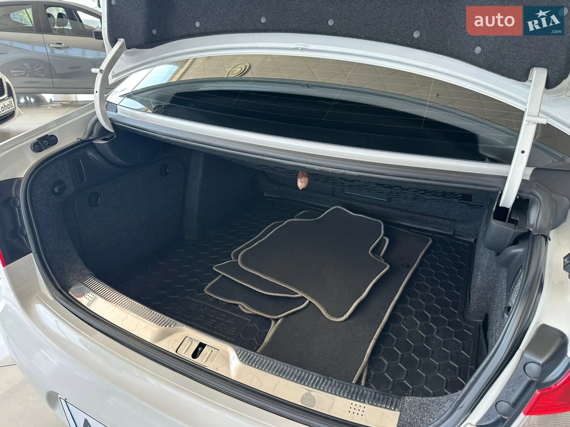 2013 Skoda Superb - мініатюра 19