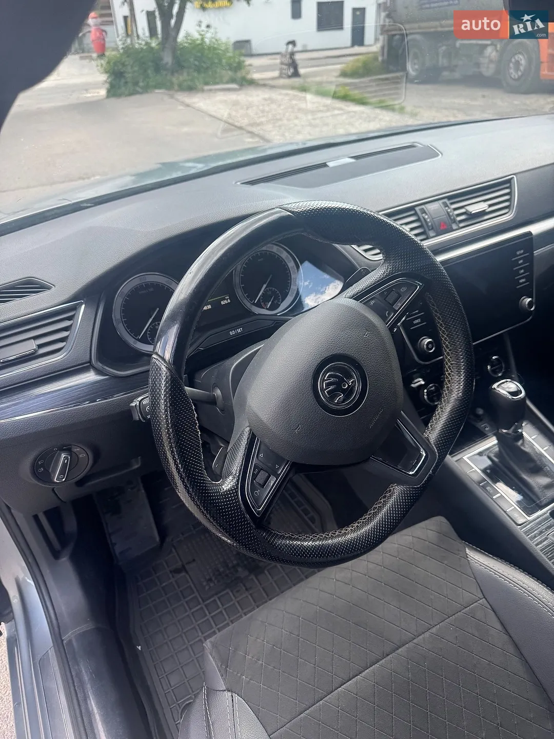 2019 Skoda Superb - мініатюра 15