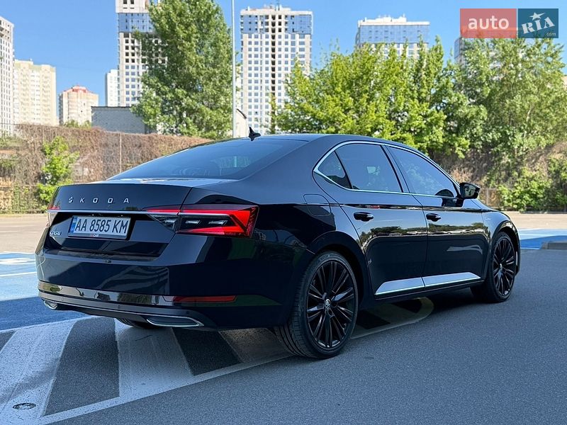 Лифтбек Skoda Superb 2021 в Киеве