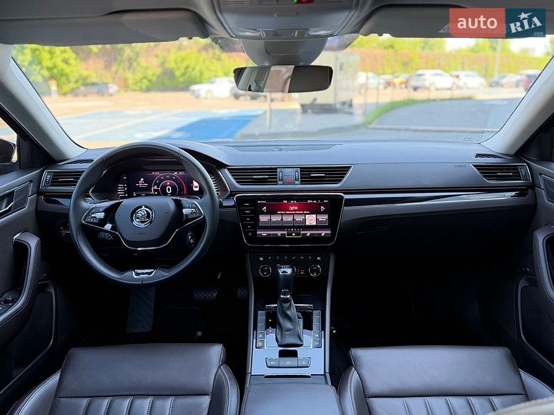 Лифтбек Skoda Superb 2021 в Киеве