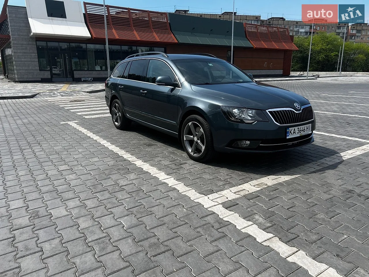 2013 Skoda Superb - мініатюра 12