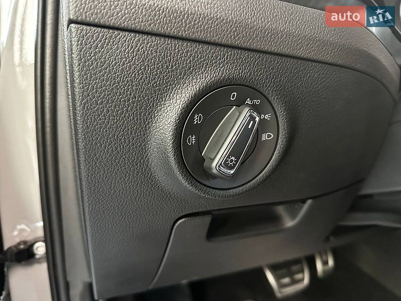 Ліфтбек Skoda Superb 2021 в Львові
