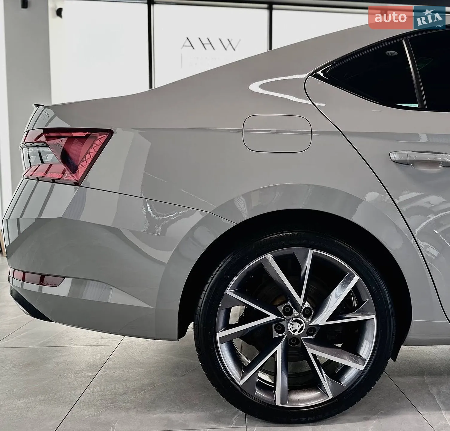 2021 Skoda Superb - мініатюра 8