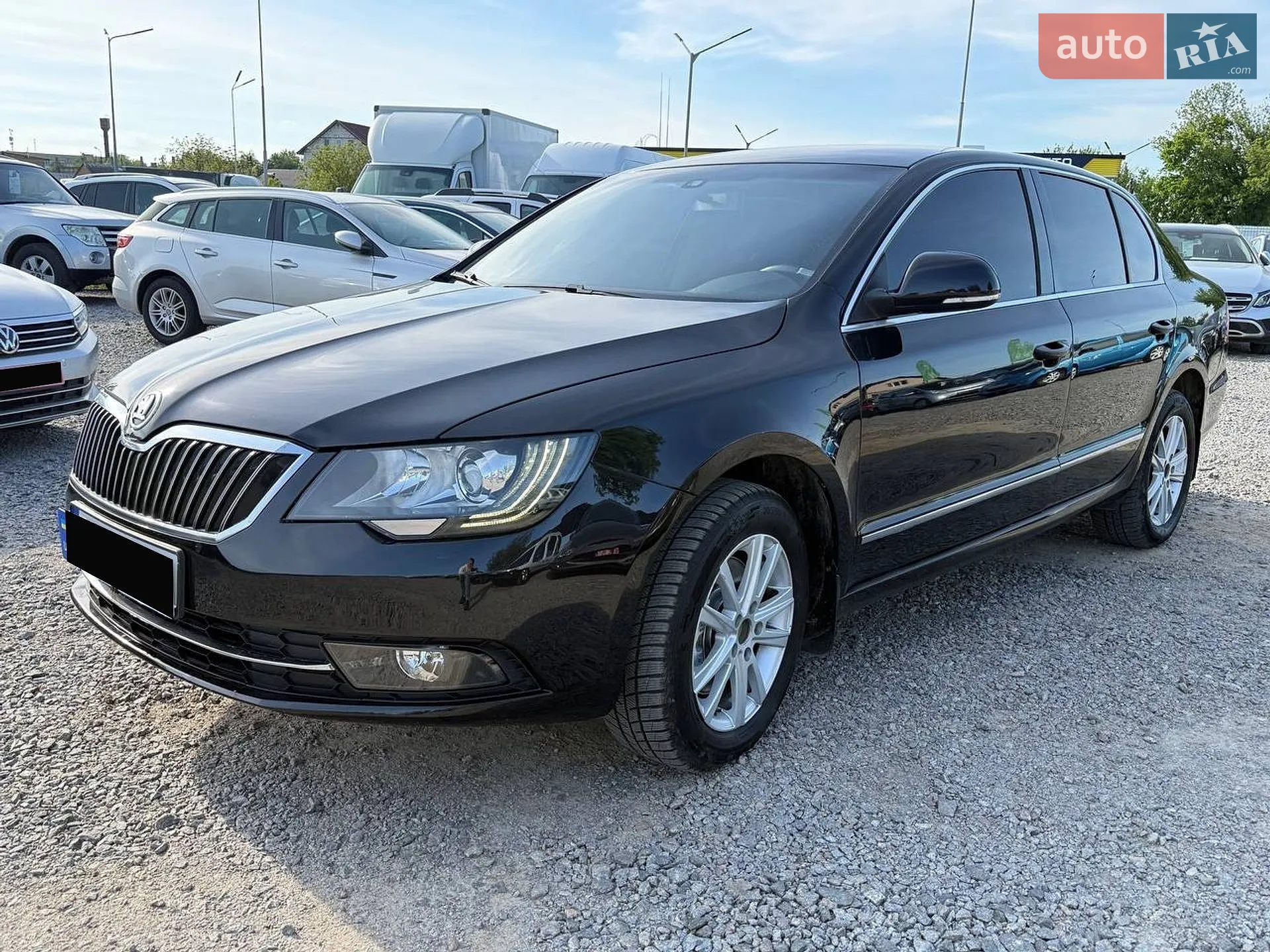 2013 Skoda Superb - фото 1