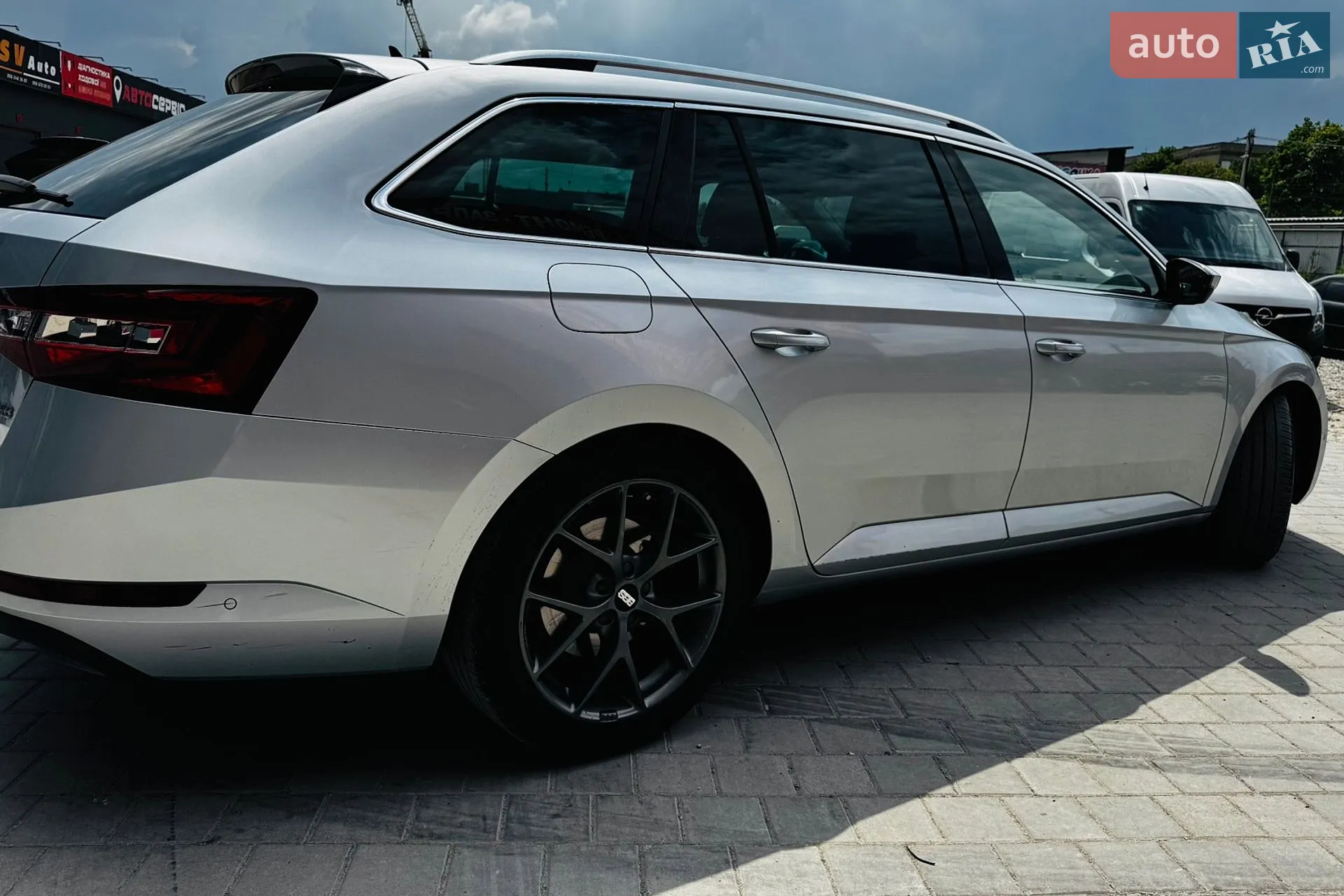 2016 Skoda Superb - мініатюра 5