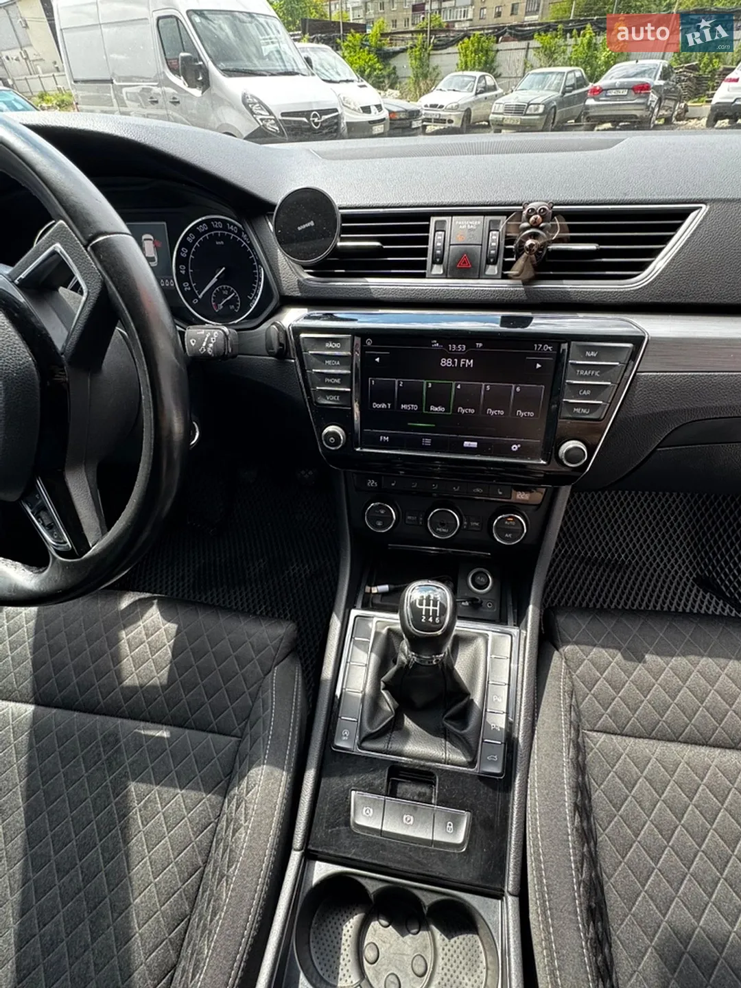 2016 Skoda Superb - мініатюра 18
