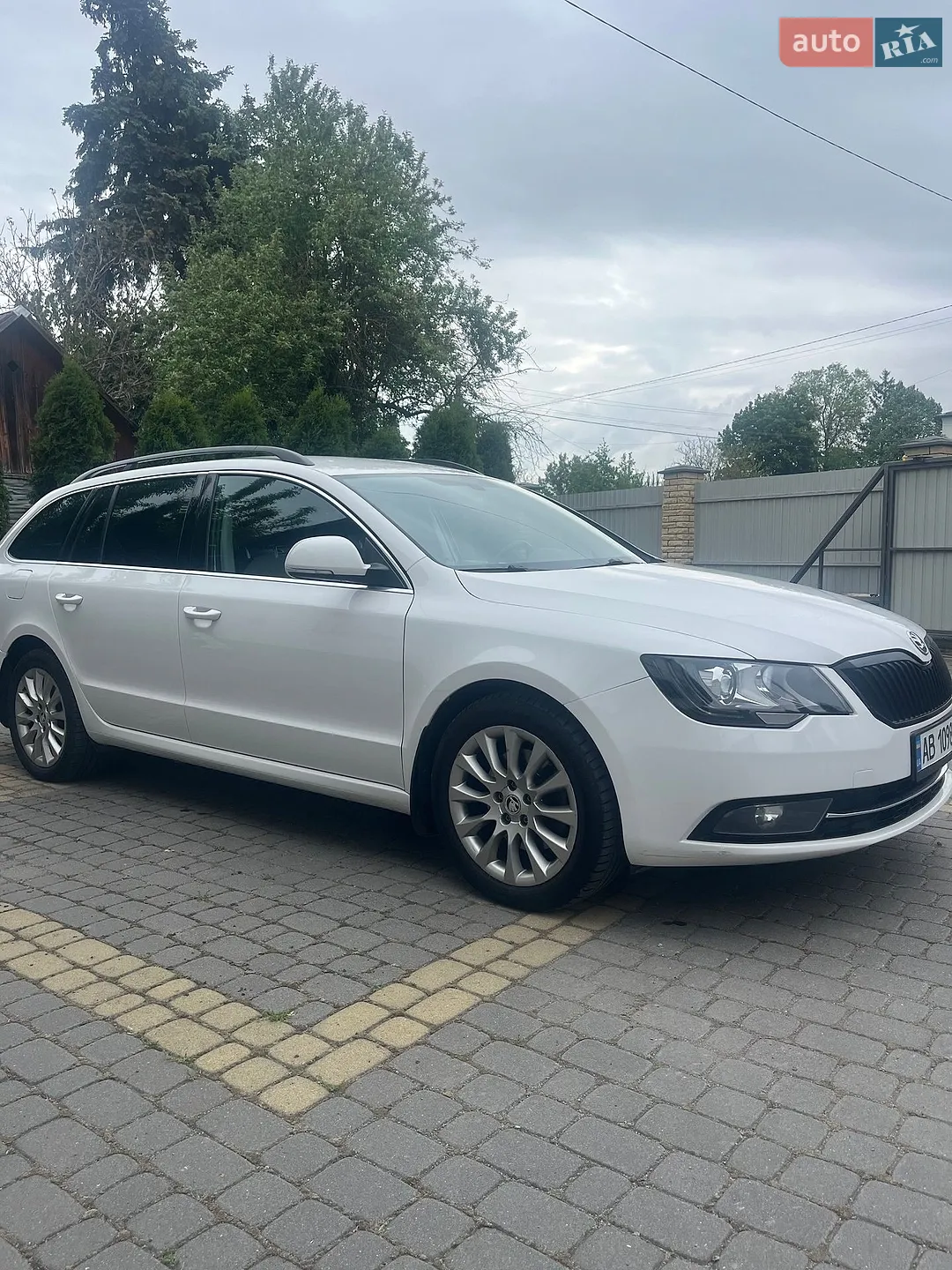 2013 Skoda Superb - мініатюра 3