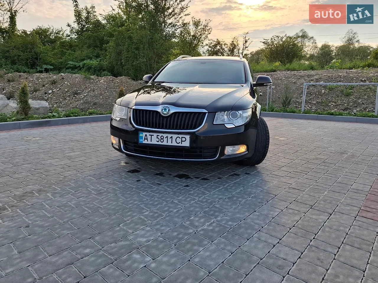2010 Skoda Superb - мініатюра 28