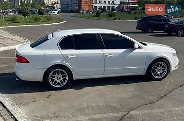 Лифтбек Skoda Superb 2011 в Кривом Роге