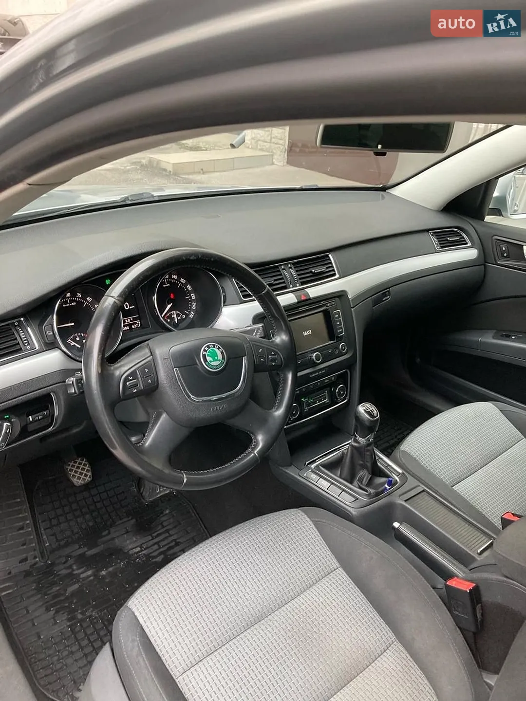 2013 Skoda Superb - мініатюра 18