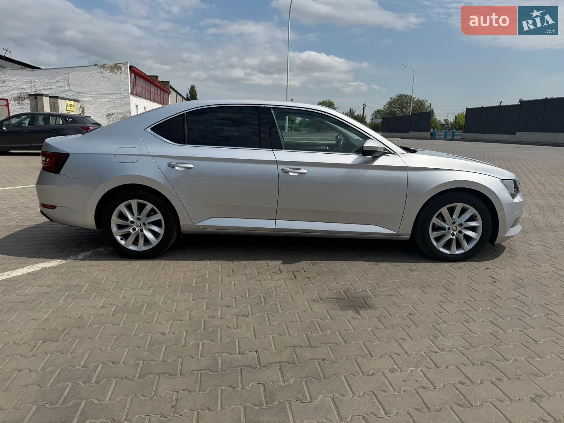 2018 Skoda Superb - мініатюра 3