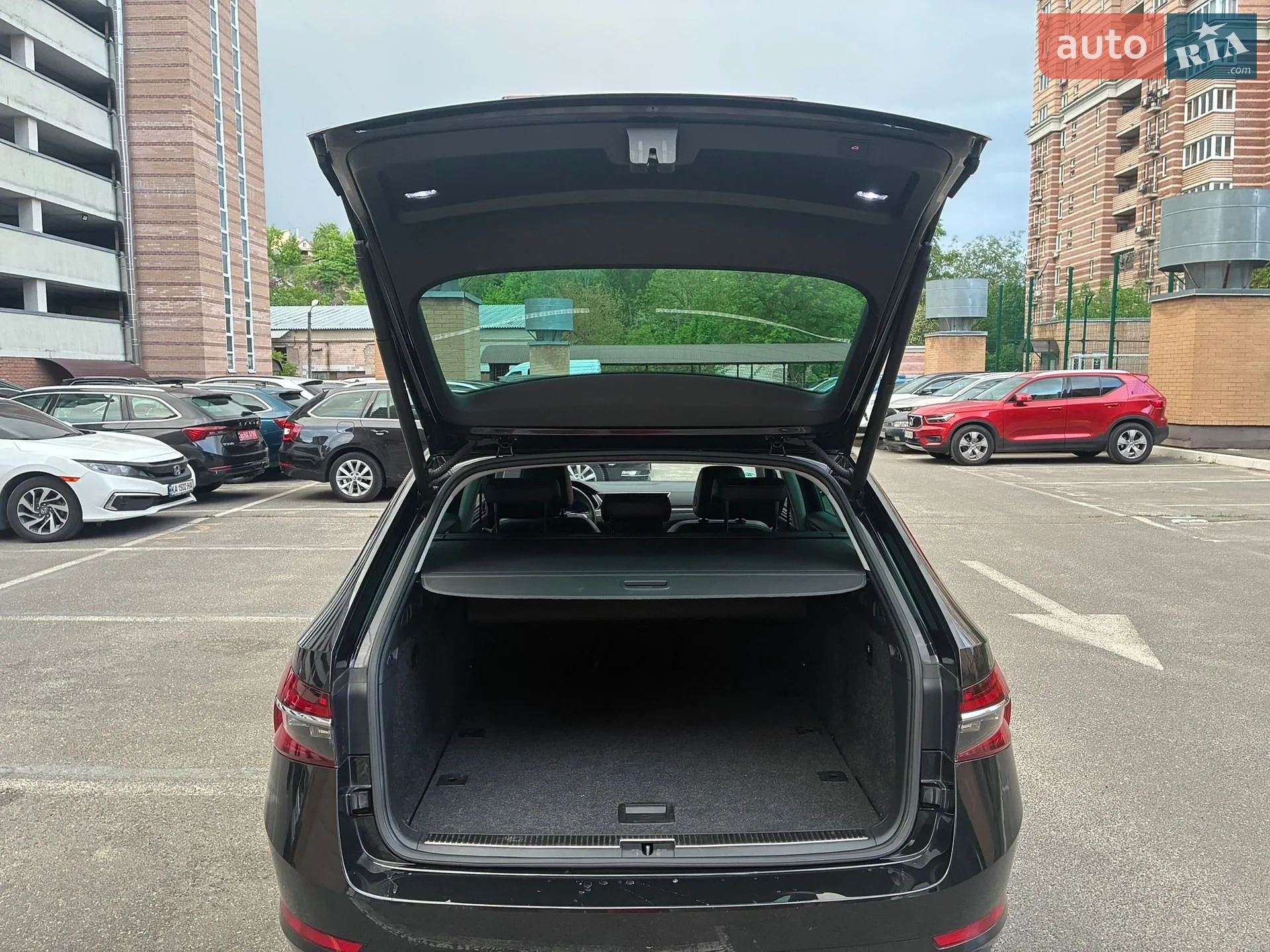 2022 Skoda Superb - мініатюра 43