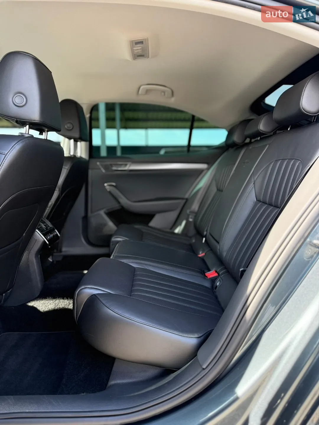 2019 Skoda Superb - мініатюра 26