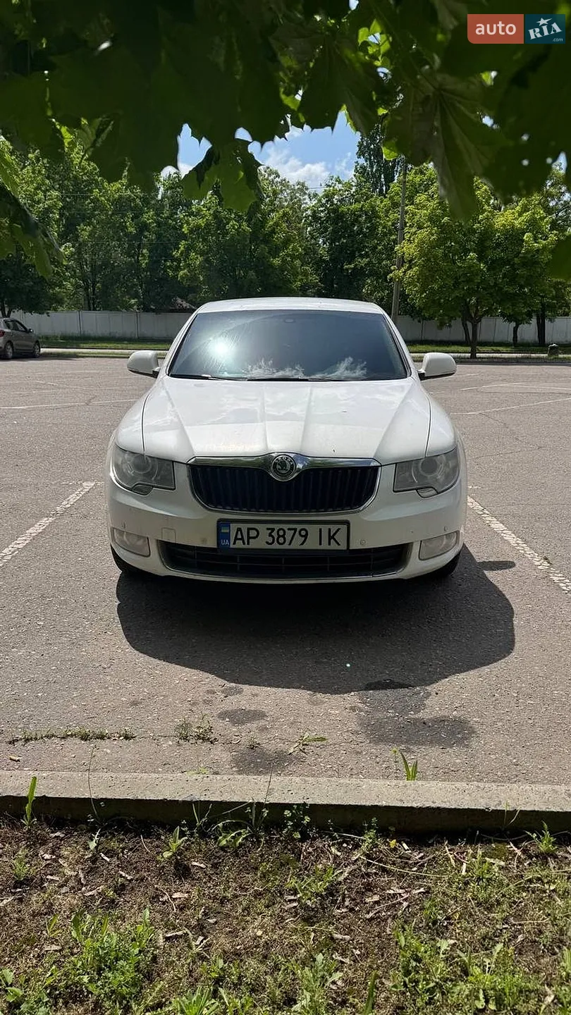 2010 Skoda Superb - фото 1