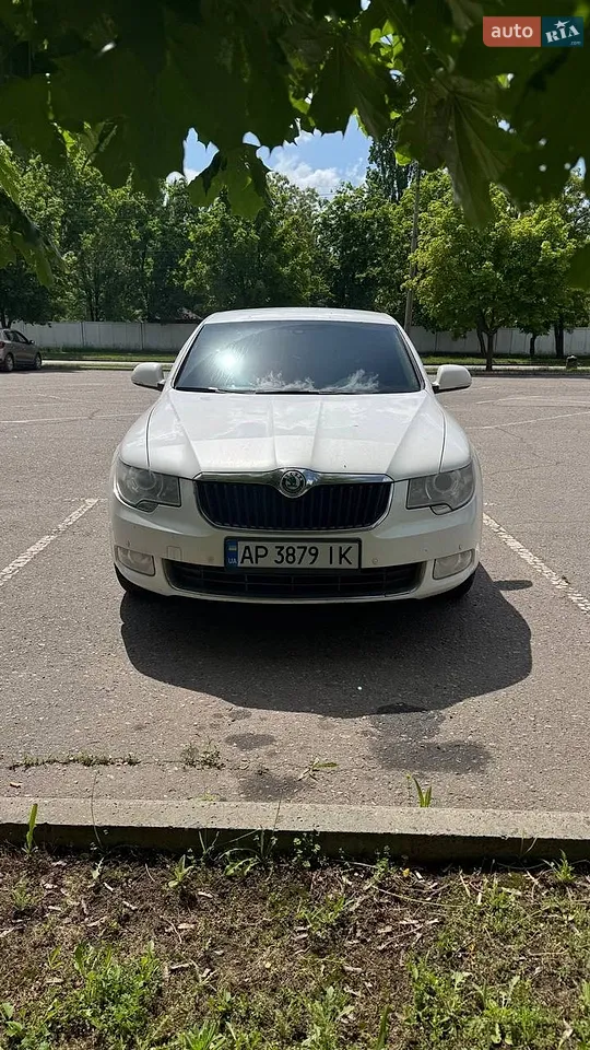 2011 Skoda Superb - мініатюра 14