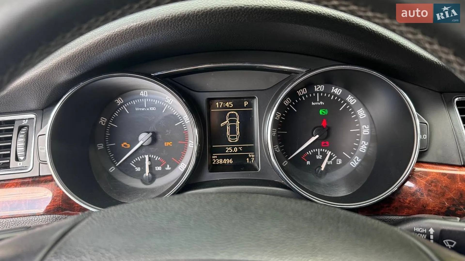 2010 Skoda Superb - мініатюра 16