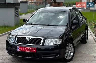 Лифтбек Skoda Superb 2004 в Тернополе