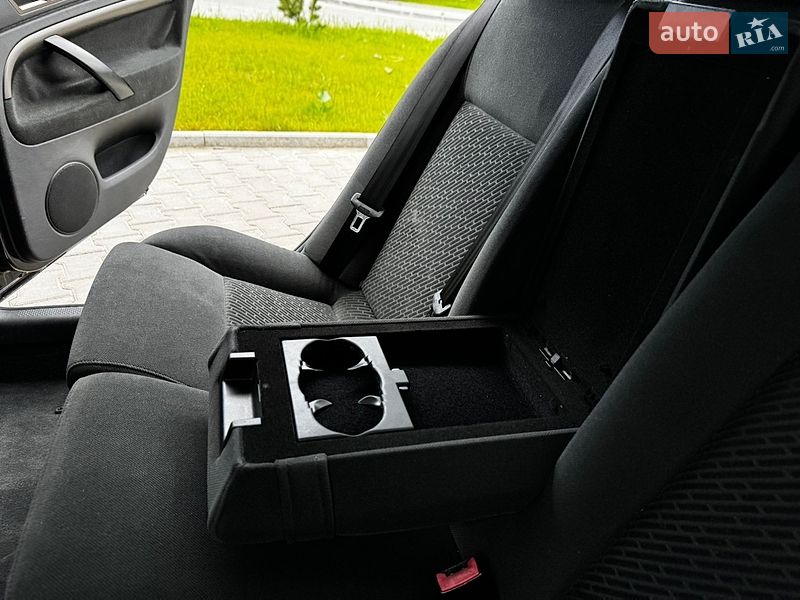 Лифтбек Skoda Superb 2004 в Тернополе
