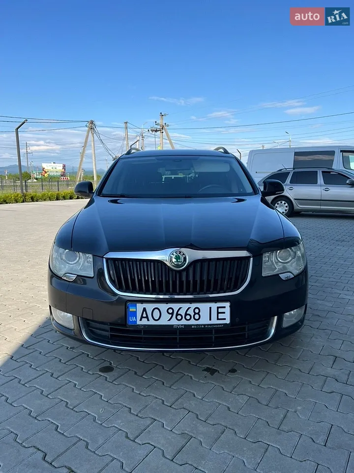 2011 Skoda Superb - мініатюра 40