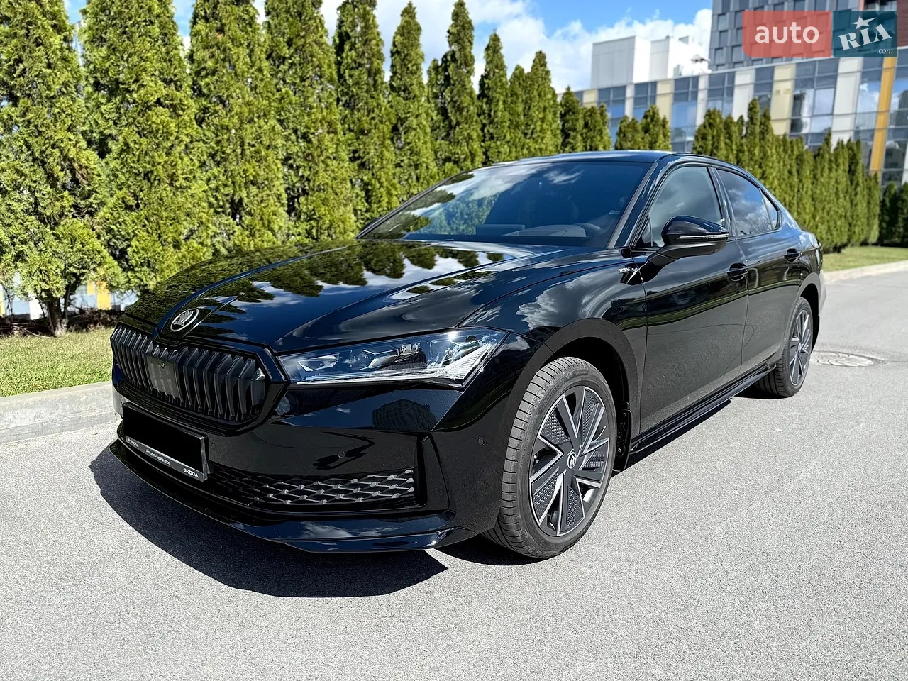 2025 Skoda Superb - мініатюра 8