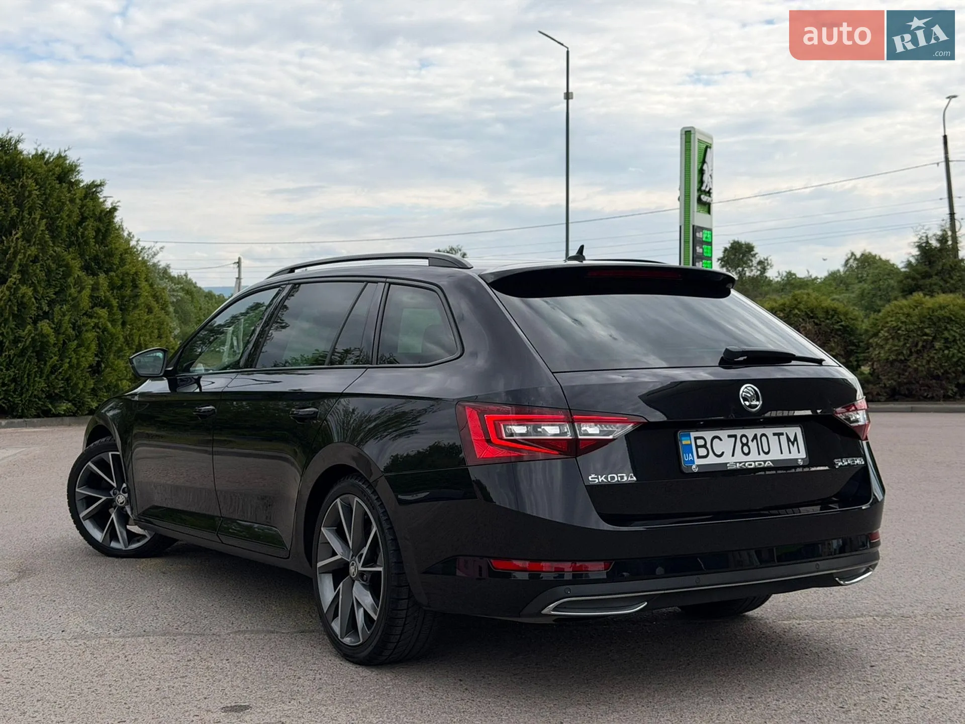 2018 Skoda Superb - мініатюра 100