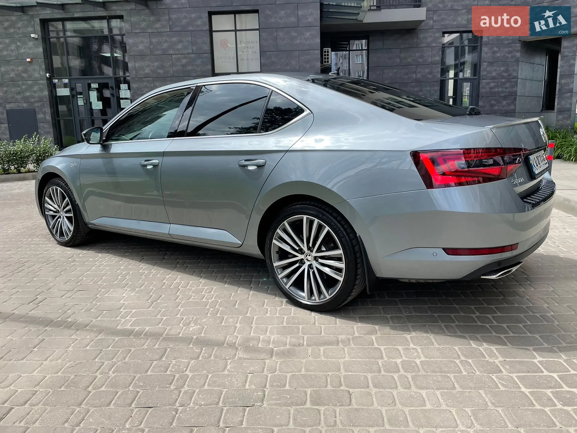 2016 Skoda Superb - мініатюра 4