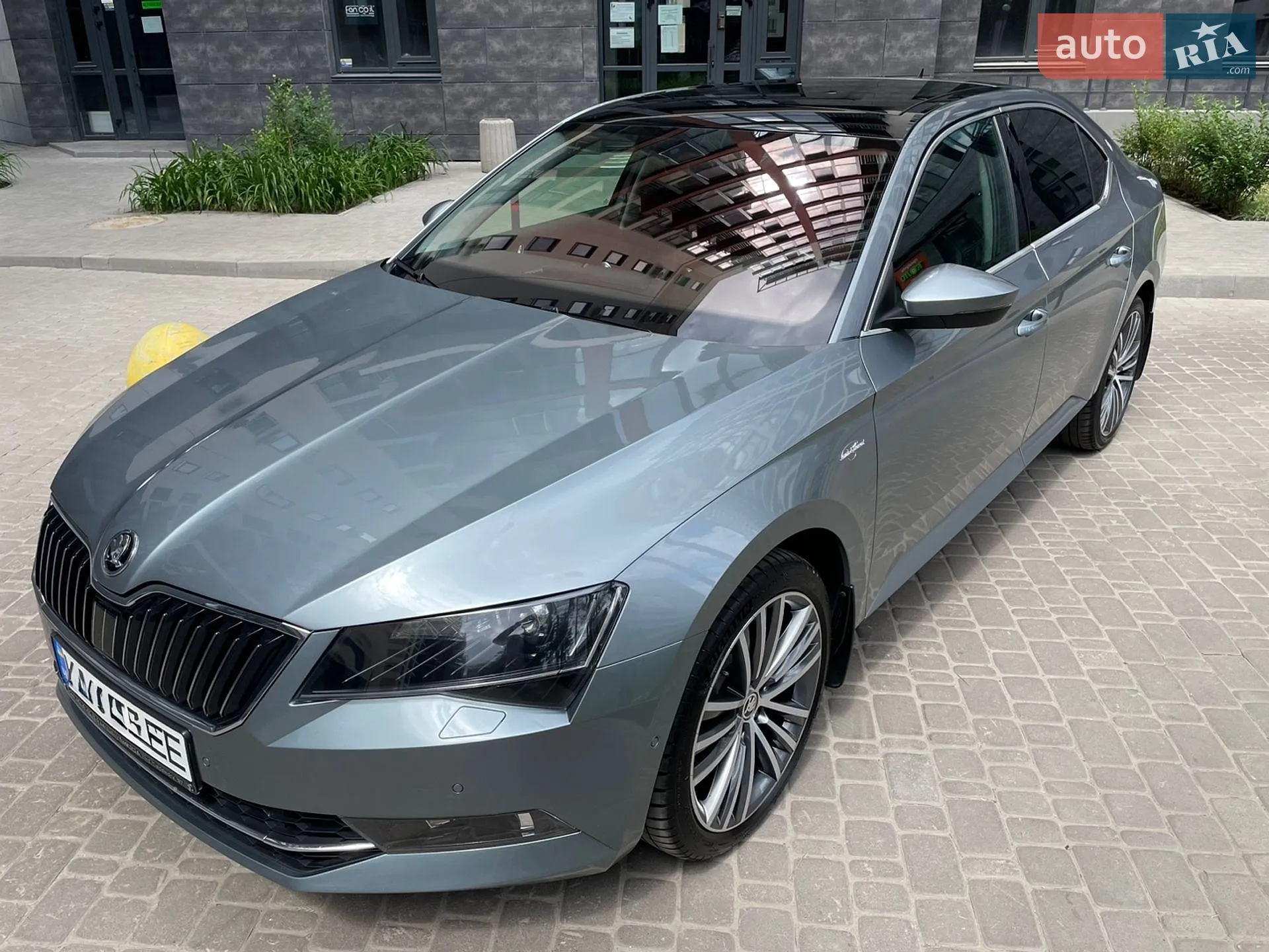 2016 Skoda Superb - мініатюра 10