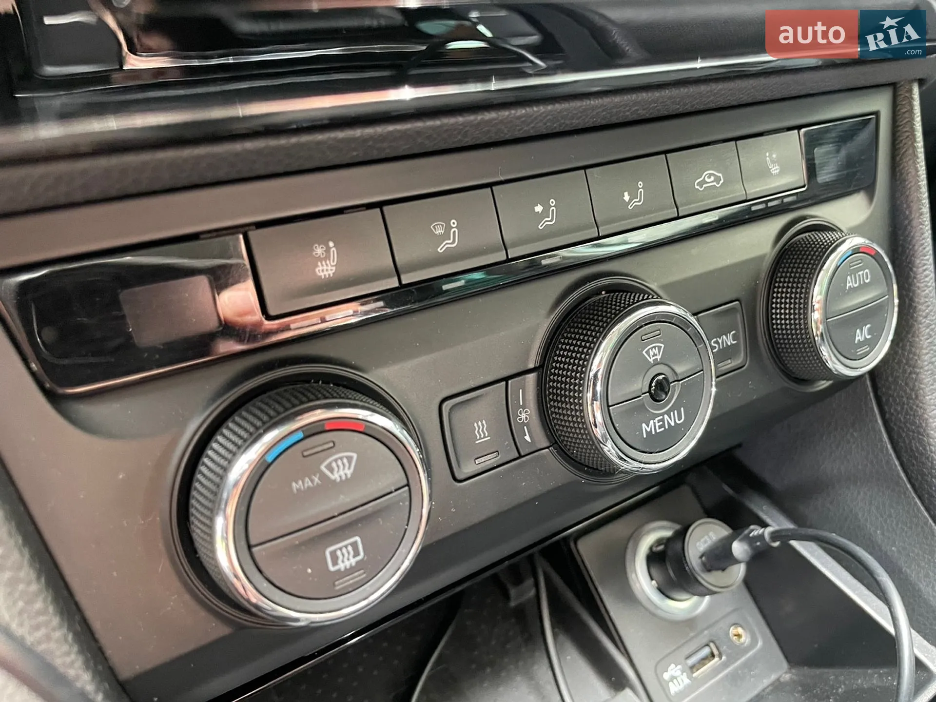 2016 Skoda Superb - мініатюра 16