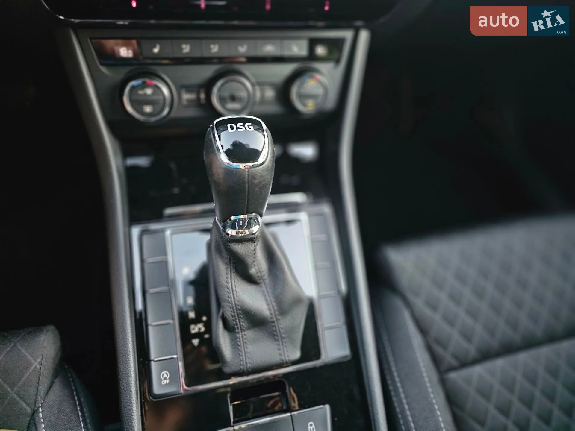 2016 Skoda Superb - мініатюра 21