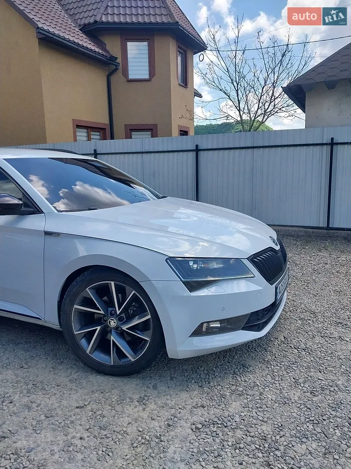 2019 Skoda Superb - мініатюра 17
