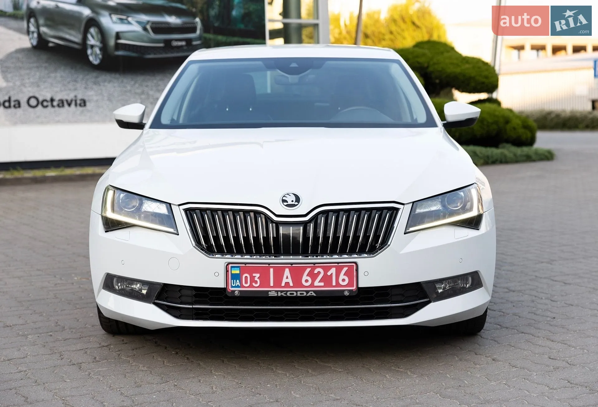2017 Skoda Superb - мініатюра 16