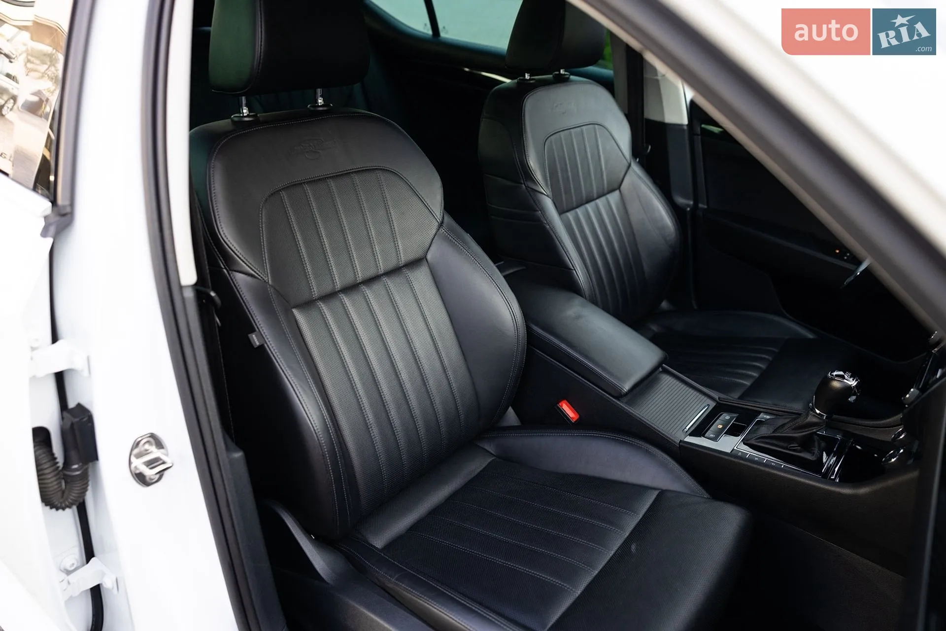 2017 Skoda Superb - мініатюра 78