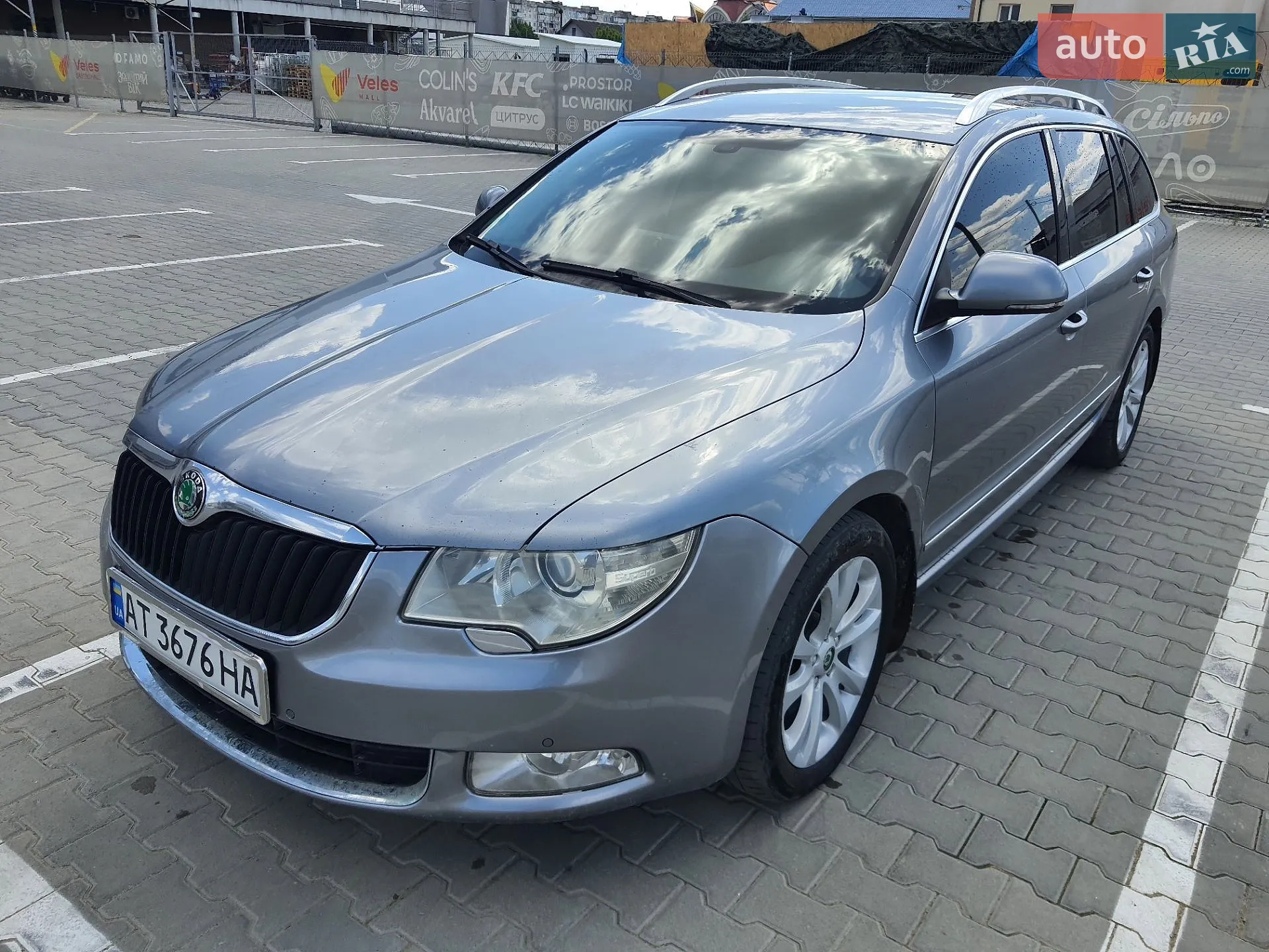 2012 Skoda Superb - мініатюра 2