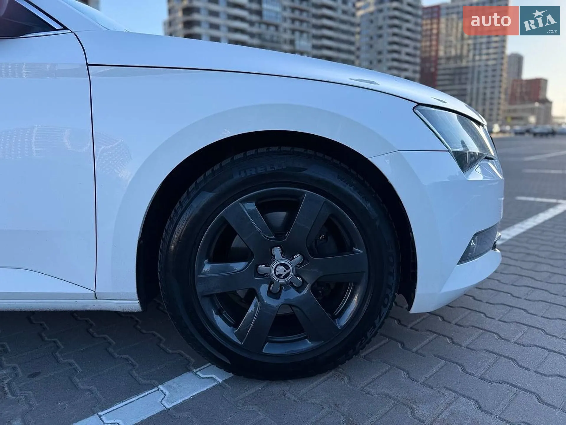 2016 Skoda Superb - мініатюра 32