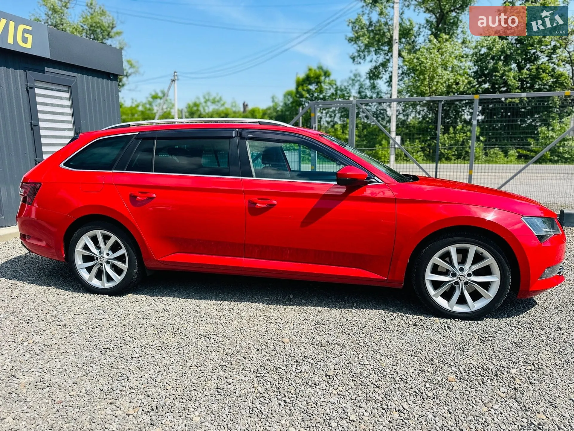 2015 Skoda Superb - мініатюра 31