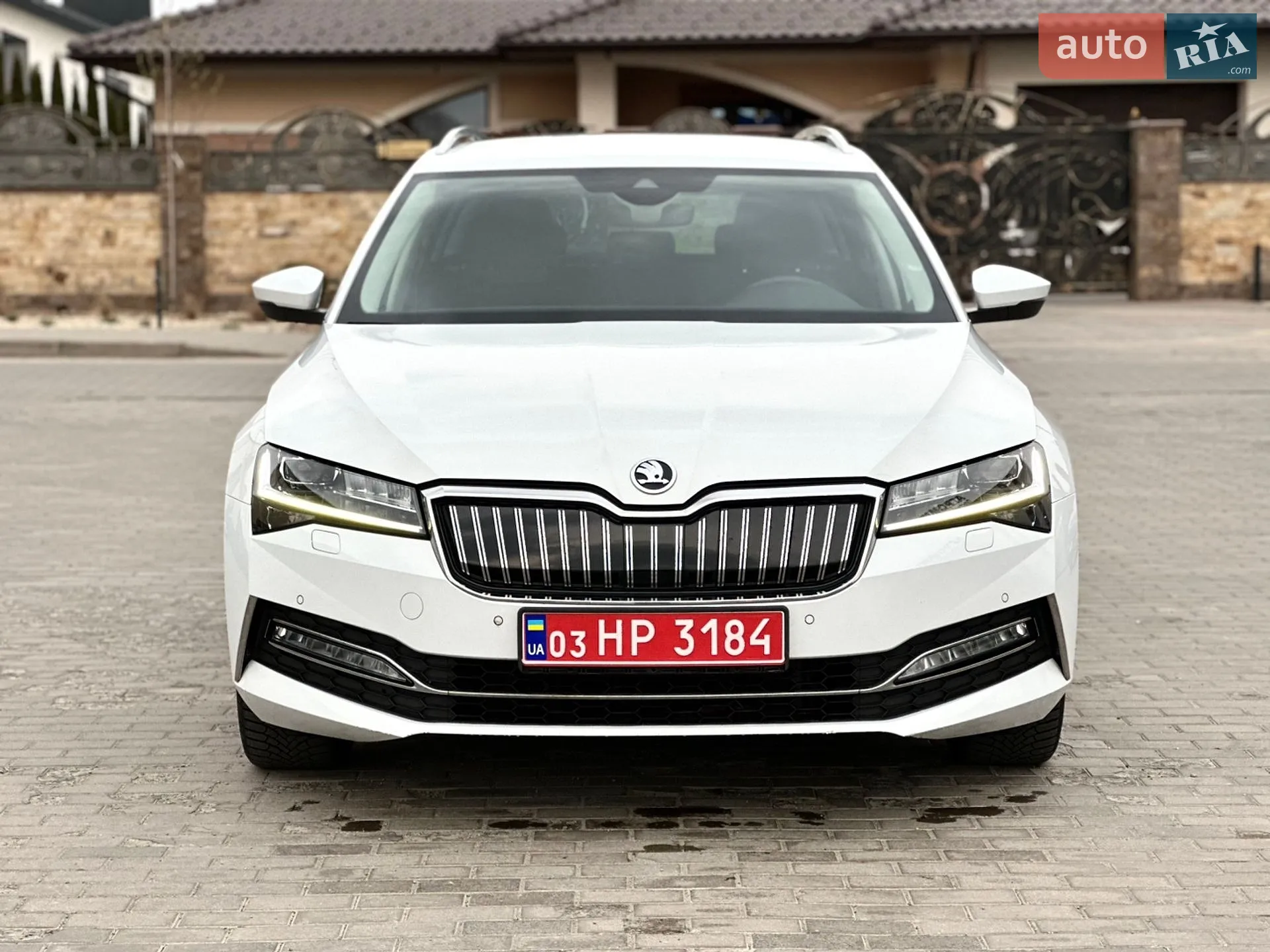 2021 Skoda Superb - мініатюра 3