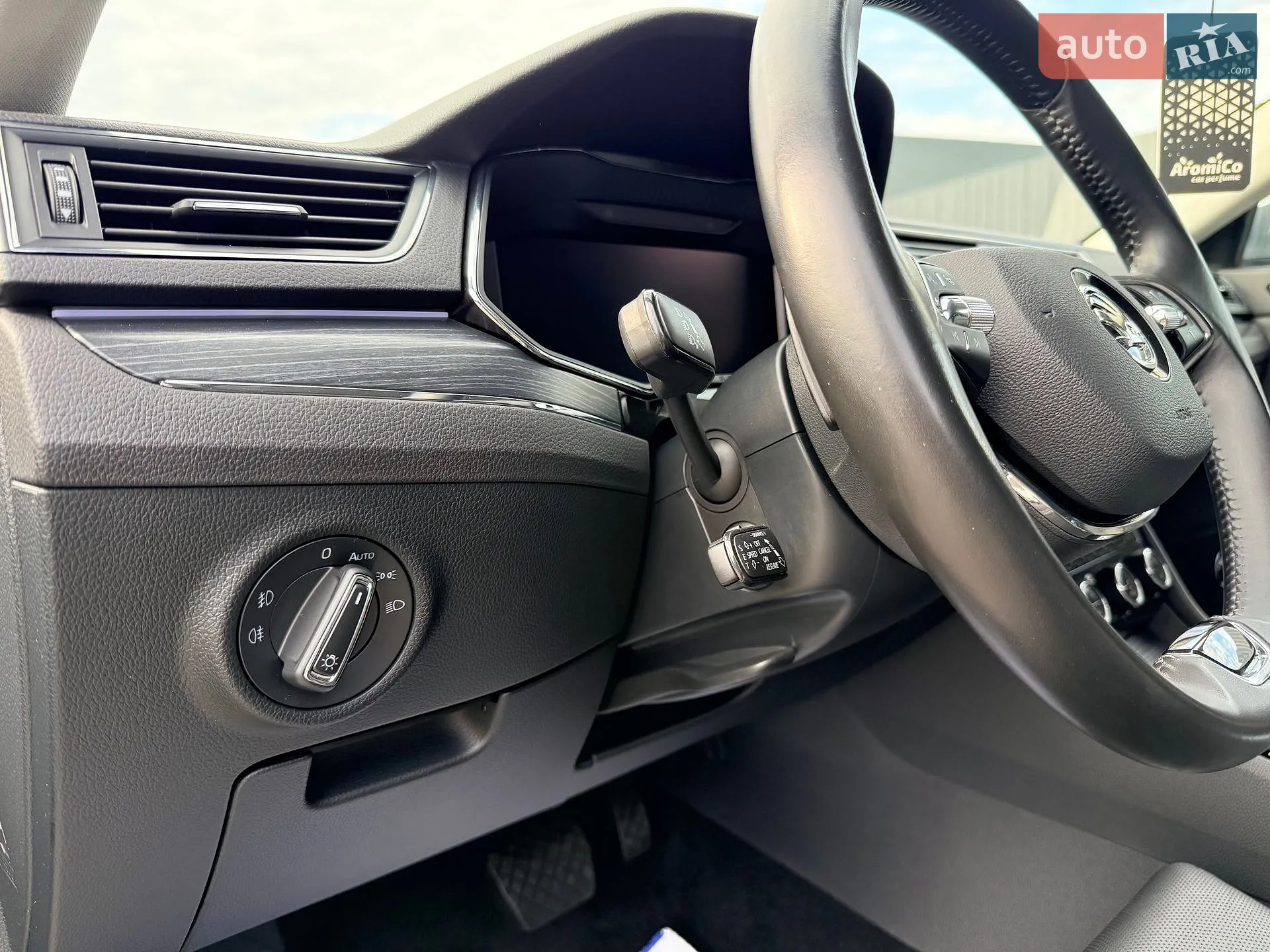 2020 Skoda Superb - мініатюра 17