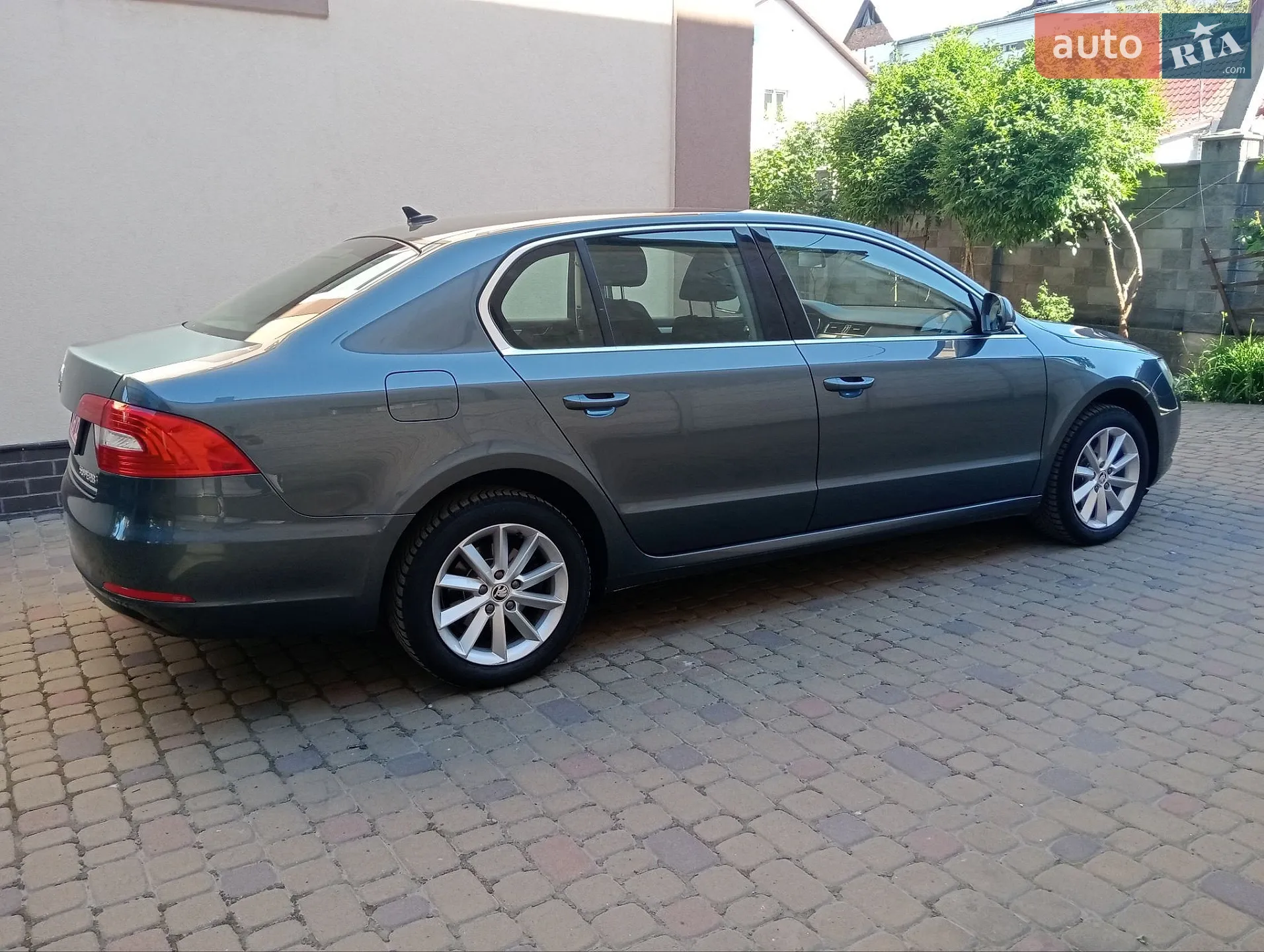 2015 Skoda Superb - мініатюра 9