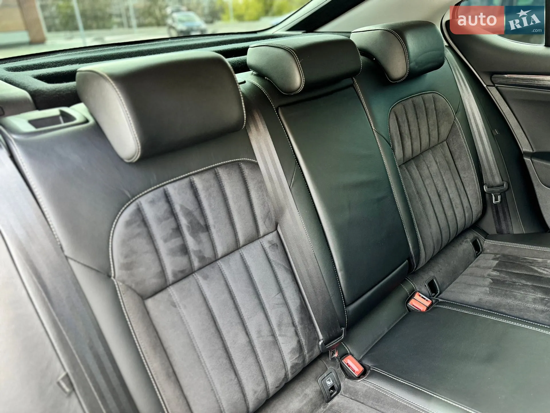 2019 Skoda Superb - мініатюра 38
