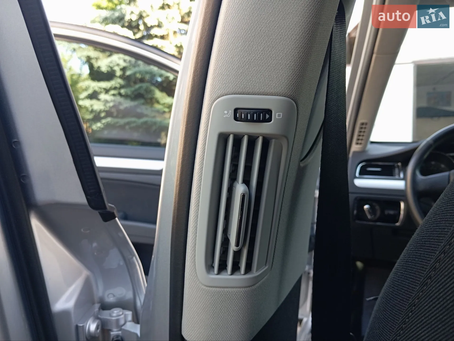2011 Skoda Superb - мініатюра 82