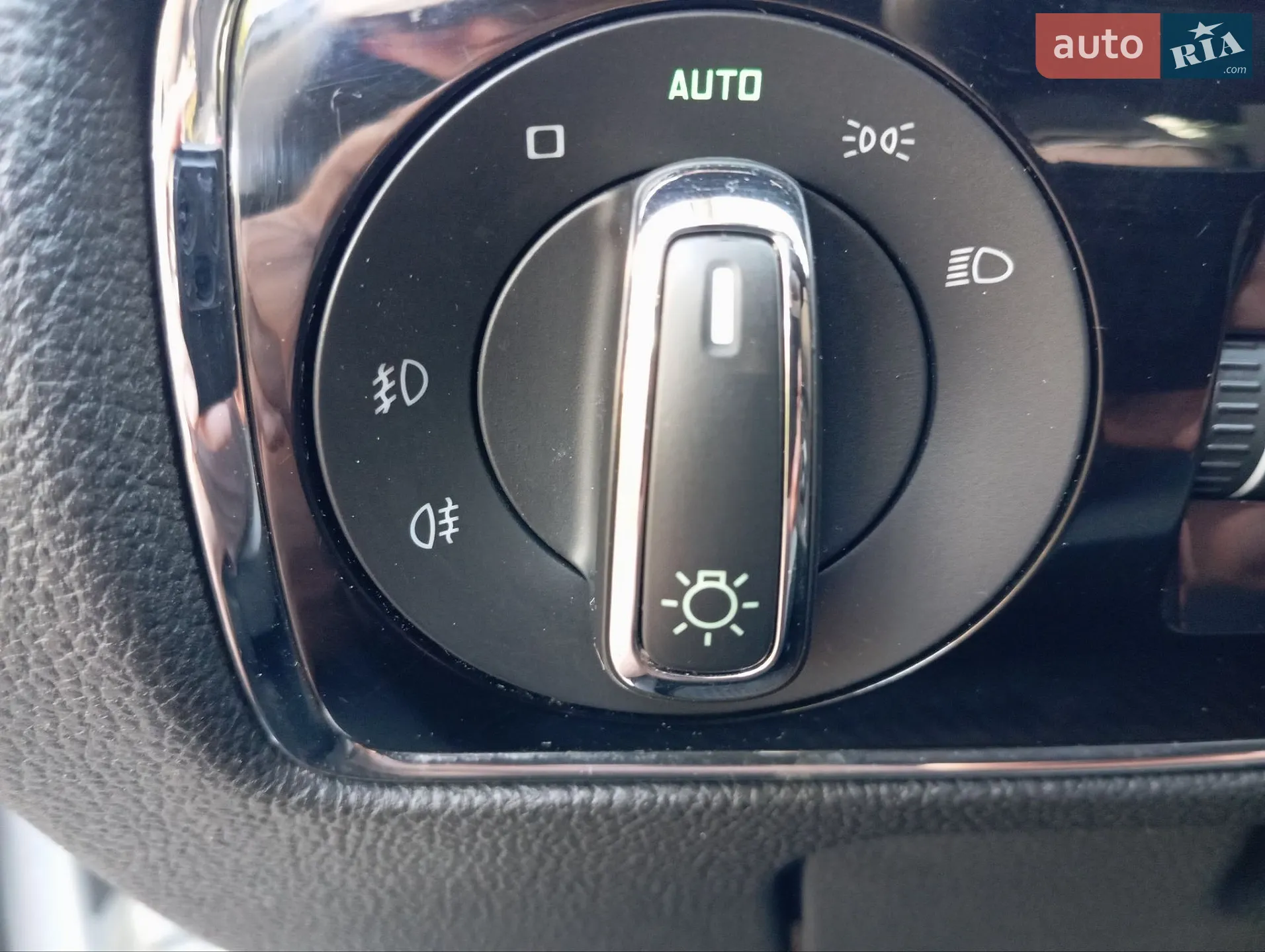 2011 Skoda Superb - мініатюра 132