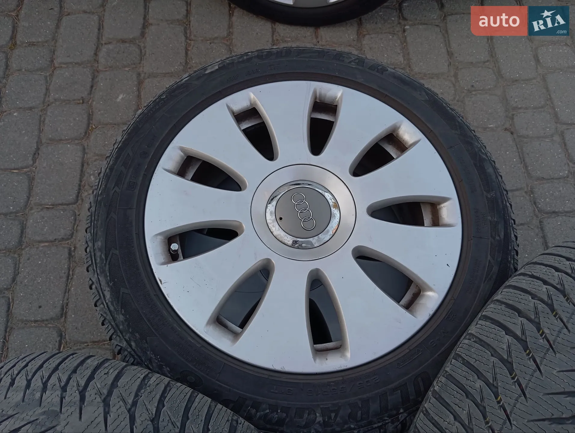 2011 Skoda Superb - мініатюра 192