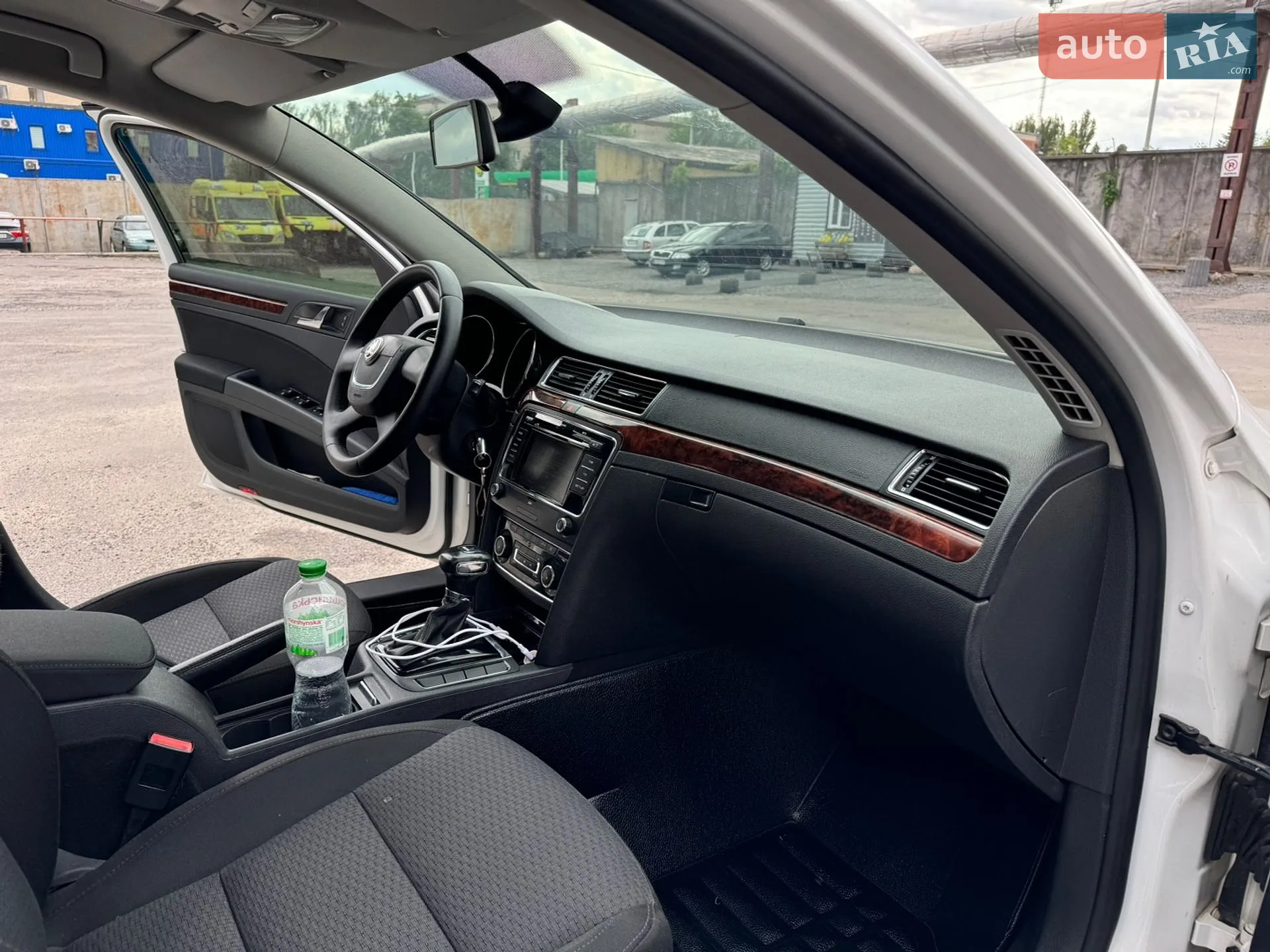 2011 Skoda Superb - мініатюра 42