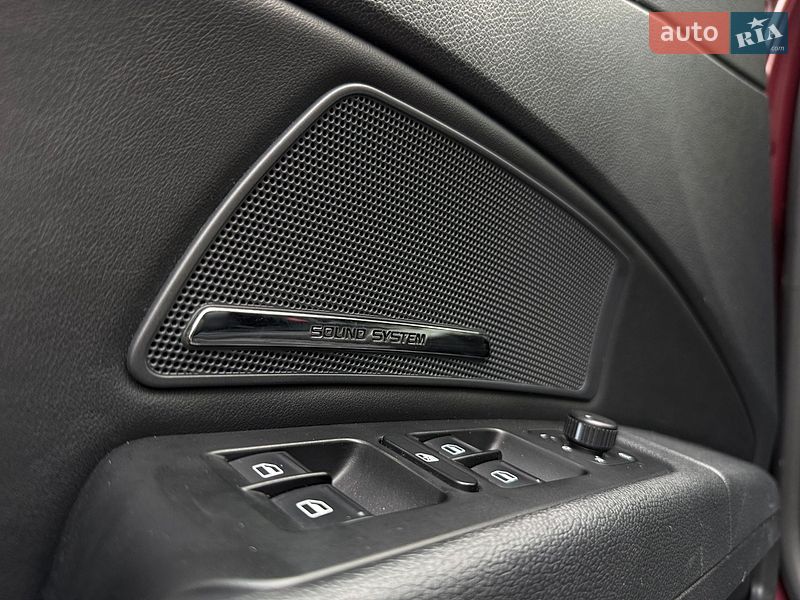 Лифтбек Skoda Superb 2014 в Кропивницком